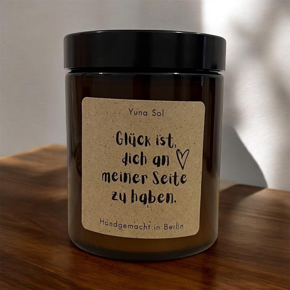 Kerze im Glas - Glück ist, dich an meiner Seite zu haben.